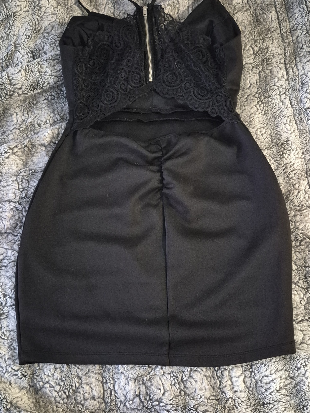 Emerald Sundae 🖤 Black Bodycon V-Neck Mini Dress (686) - Picture 3 of 7